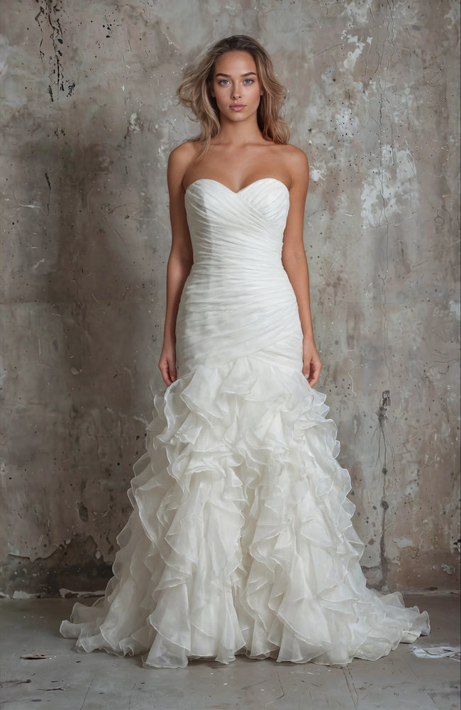 Monique Lhuillier Bliss strapless mermaid wedding gown