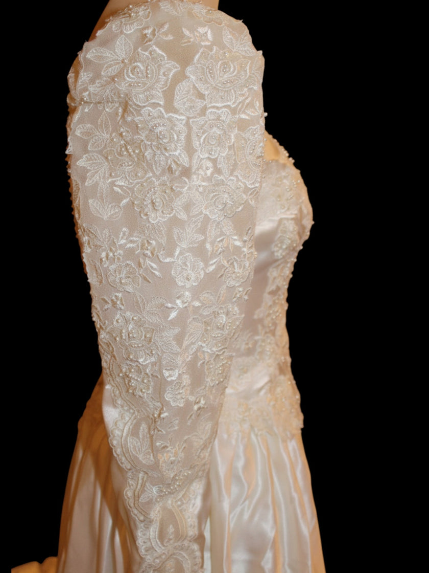 Vintage 90s Dramatic Train Wedding Dress