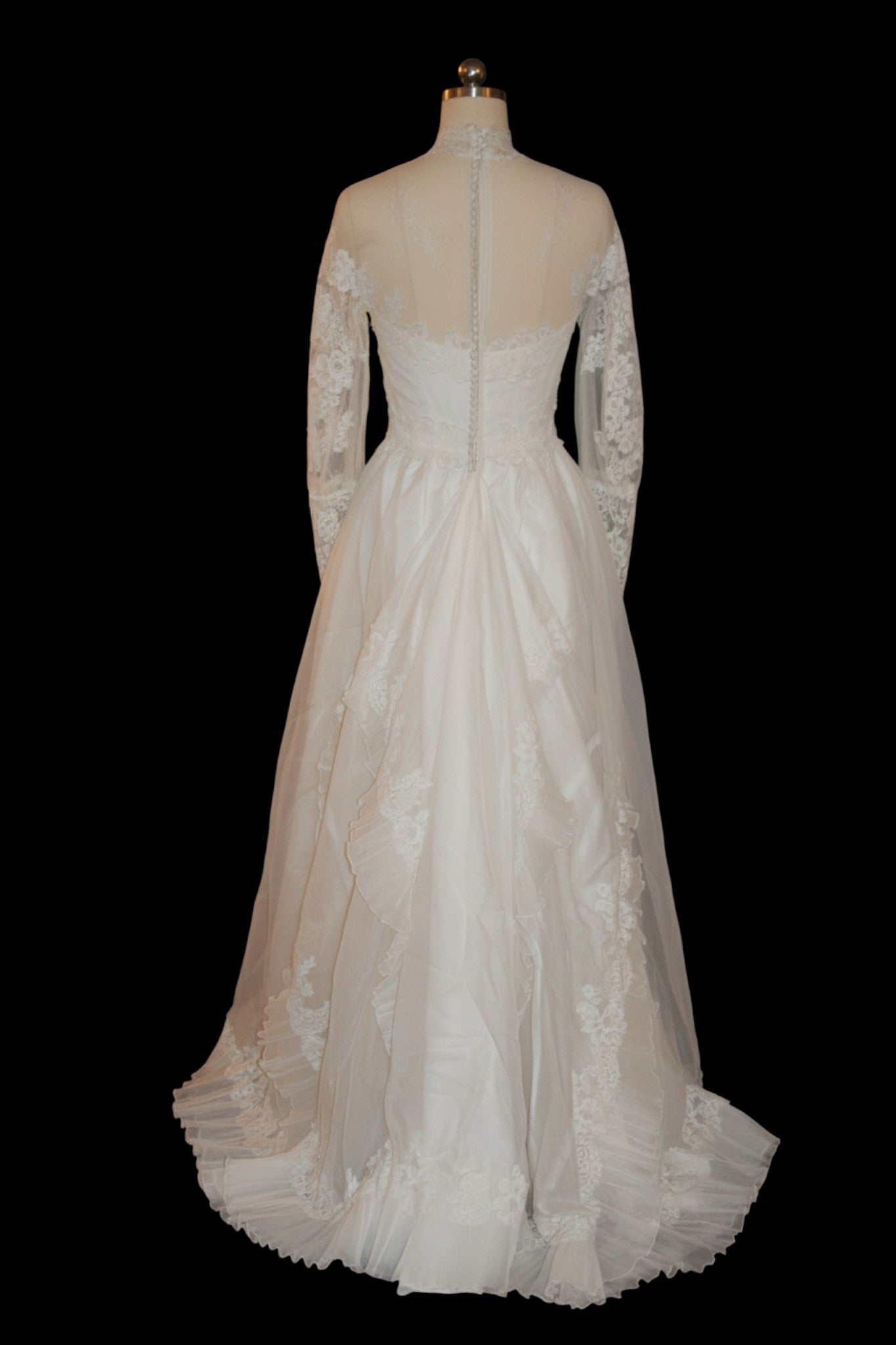 Vintage 1970s Lace Wedding Gown – Romantic Edwardian Revival Bridal Dress