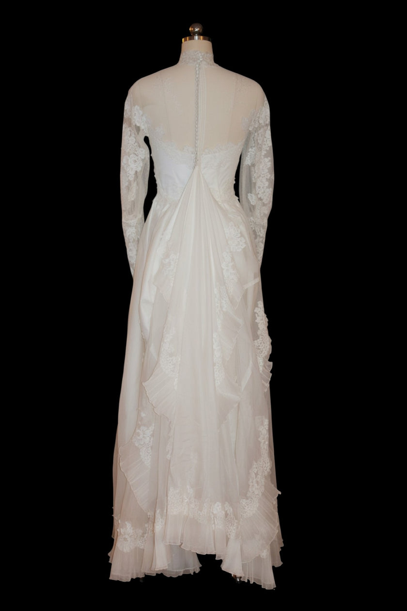 Vintage 1970s Lace Wedding Gown – Romantic Edwardian Revival Bridal Dress