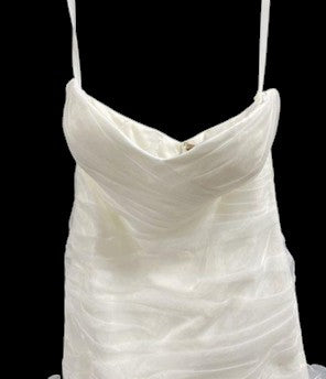 Monique Lhuillier Bliss strapless mermaid wedding gown