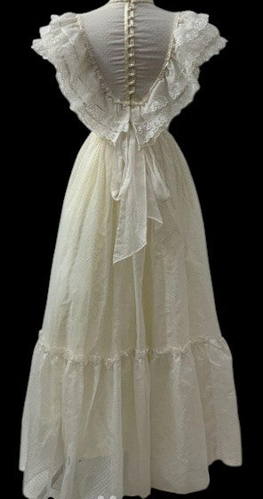 Vintage Gunne Sax Wedding Dress by Jessica McClintock