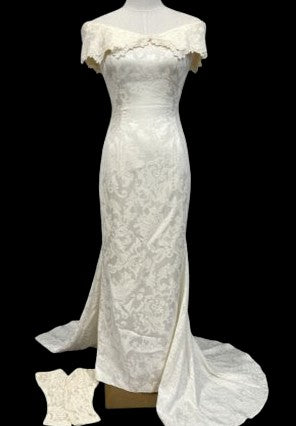 Vintage Scott McClintock Lace Wedding Gown with Removable Gloves
