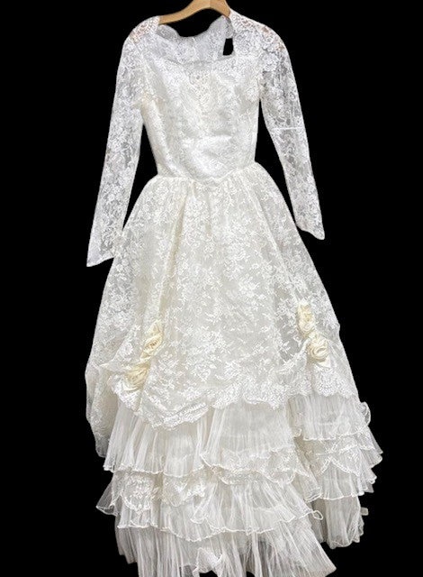 Vintage Alfred Angelo – Edyth Vincent Collection Wedding Gown