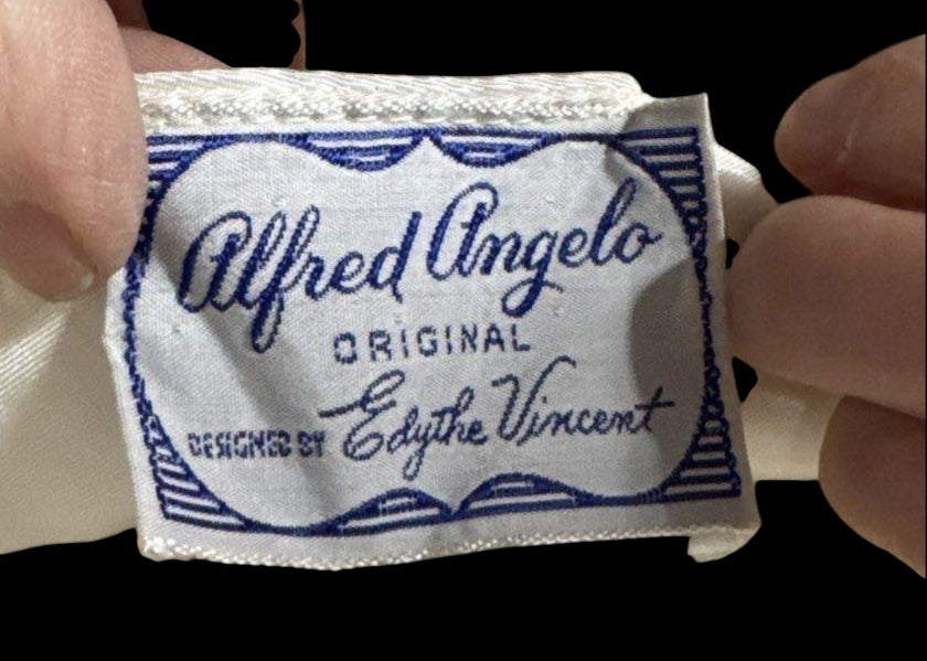 Vintage Alfred Angelo – Edyth Vincent Collection Wedding Gown